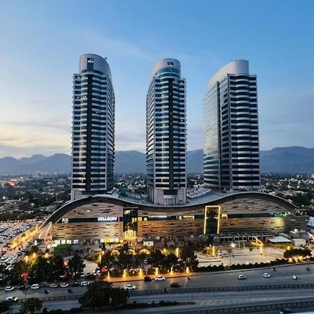 High Rise Presidential Suite In Elysium Opp Centaurus Islamabad Exteriör bild