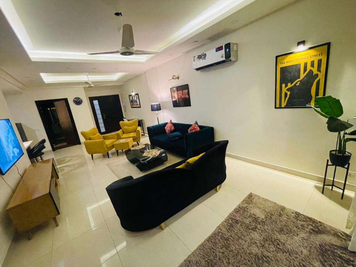 High Rise Presidential Suite In Elysium Opp Centaurus Islamabad Exteriör bild